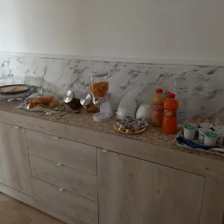 Bed and Breakfast Tre Sorelle Surbo